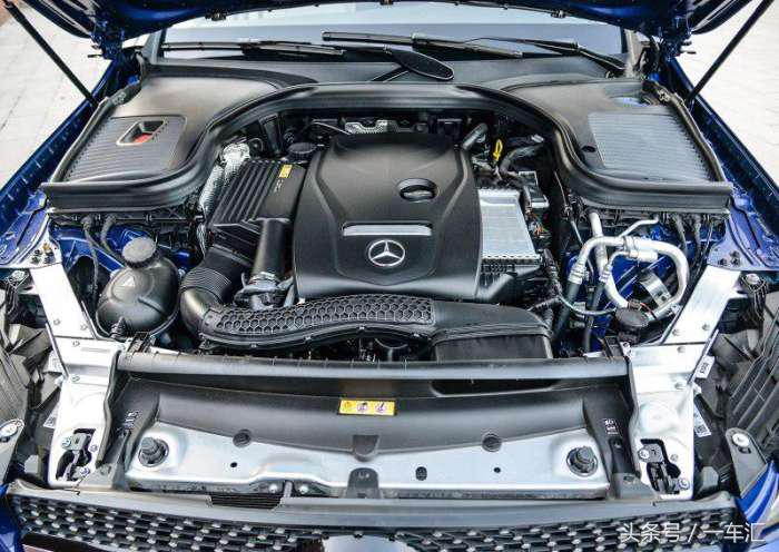 和宝马x4相似的奔驰,奔驰glc300轿跑和宝马x4比较