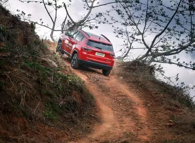 孙俪代言的吉普车,jeep指南者孙俪代言视频