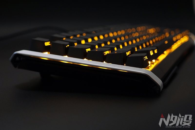 机械键盘推荐200左右cherry轴,性价比最高的cherry轴机械键盘