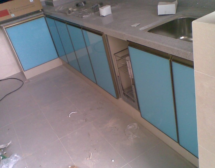 用瓷砖做的厨房橱柜的弊端,瓷砖橱柜致命的缺点