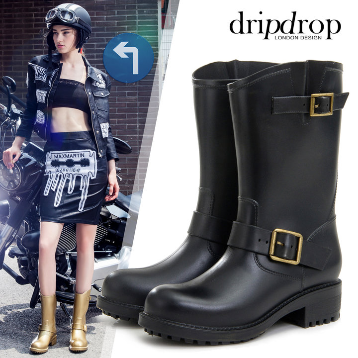 换季必备基本款这些单品一定要有,雨季时尚单品推荐