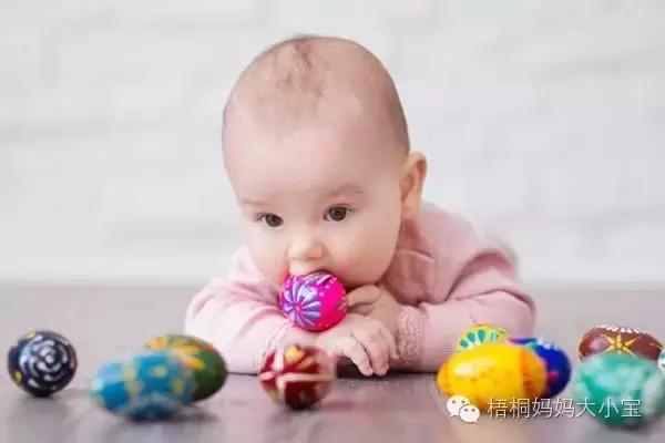 纯母乳宝宝绿便泡泡多,纯母乳宝宝绿色粘液泡沫便