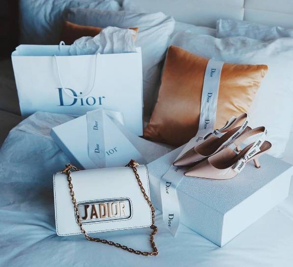 人气爆火的鞋,最近火爆了网红鞋