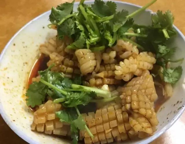 武汉青山的苍蝇馆子,武汉本地人吃的苍蝇馆子