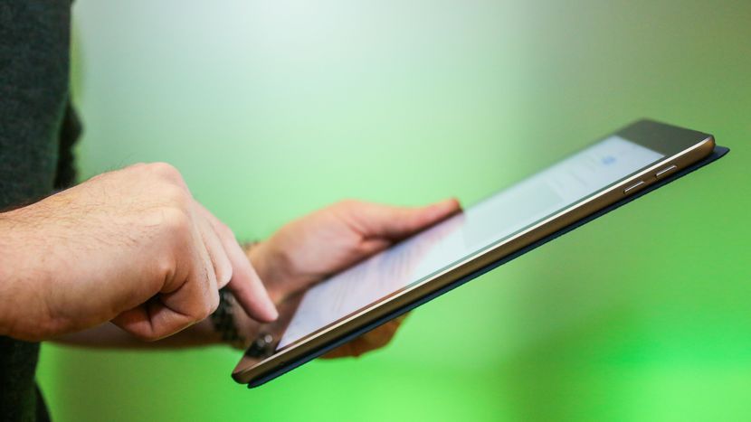 2017ipad吃鸡评测,简单粗暴的最佳性价比之选