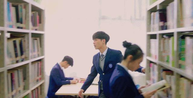 张艺兴不忘初心全面进击,张艺兴不忘初心的图片