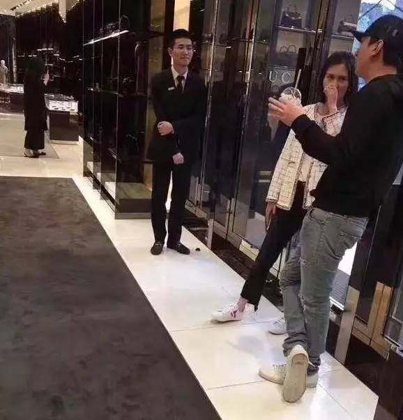 王思聪和豆得儿同框,豆得儿王思聪合体