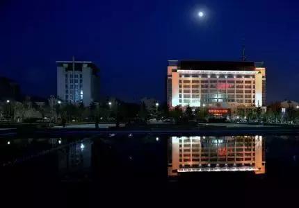 老乡，你认为我们*安泰**是一座什么样的城市呢？