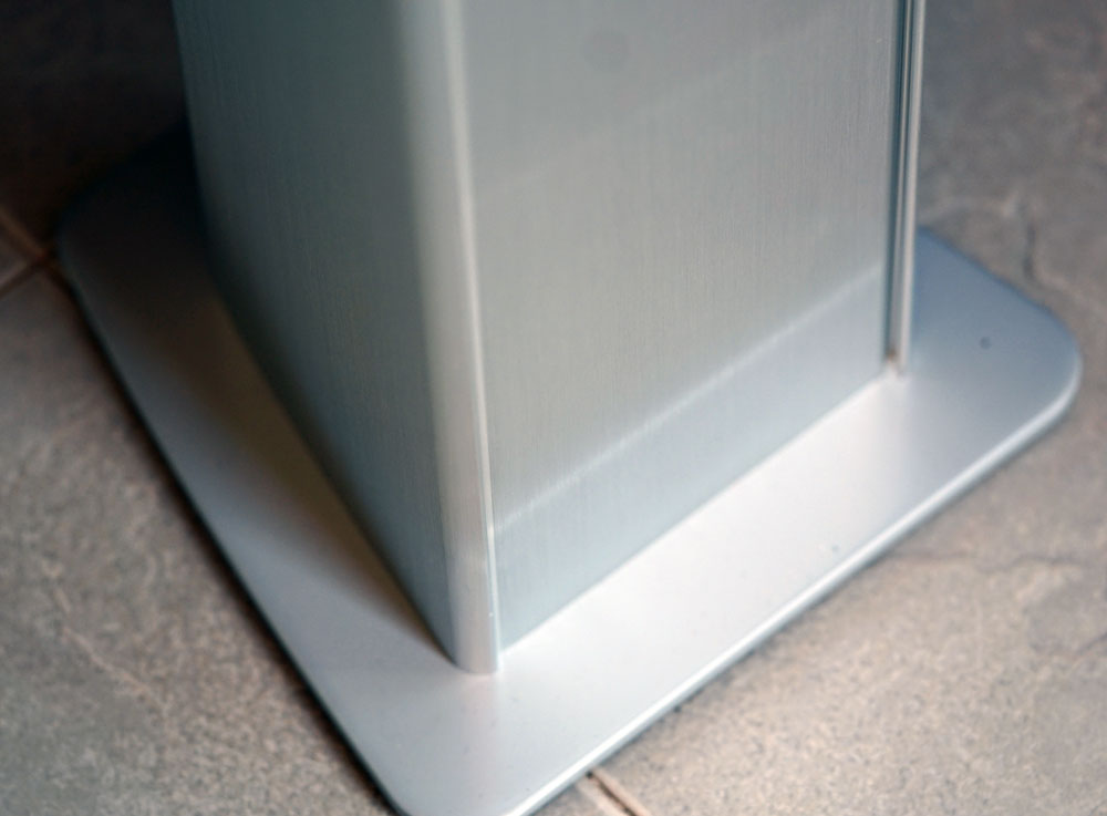 新家客厅又一选择！瑞士手工制造Piega全金属家庭影院解密