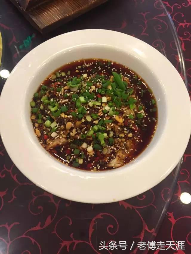 重庆鸭脑壳飞江湖菜,梁平鸭脑壳