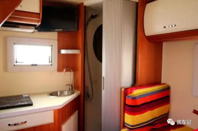 梦之旅轻卡房车,一辆最低配置的国产房车要多少钱