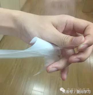 隐形车衣车漆透明膜,隐形车衣是贴在车漆表面的透明膜