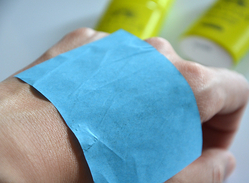 17年的好防晒：两款安耐晒BB霜真人试色