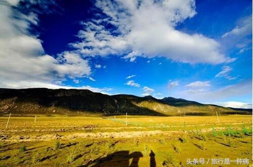 成都到稻城亚丁包车旅游,成都到稻城亚丁租车收费标准