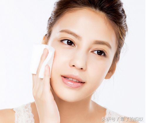 17岁男孩青春痘最好治疗方法,治疗青春痘痤疮的方法