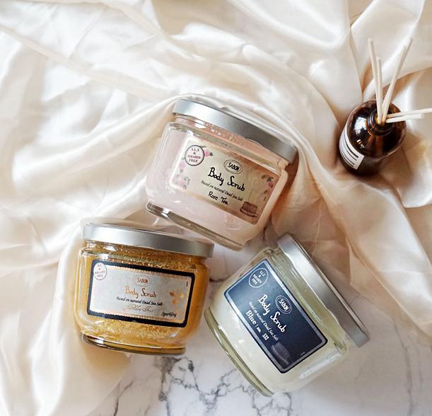 夏天露肉的季节到了刷出小蛮腰 (夏天到了又到了露肉的时候了)