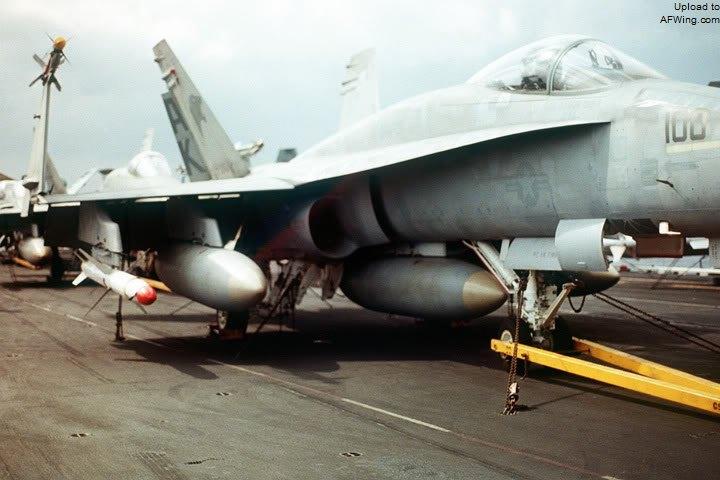 黄金峡谷行动与海湾战争,f111战斗机投放24枚炸弹