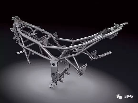 这个车的颜色跟造型有点浪！2017Z250SL新色发表