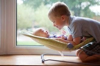 想宝宝长高一些可以补充什么,宝宝怎么晒太阳补得快