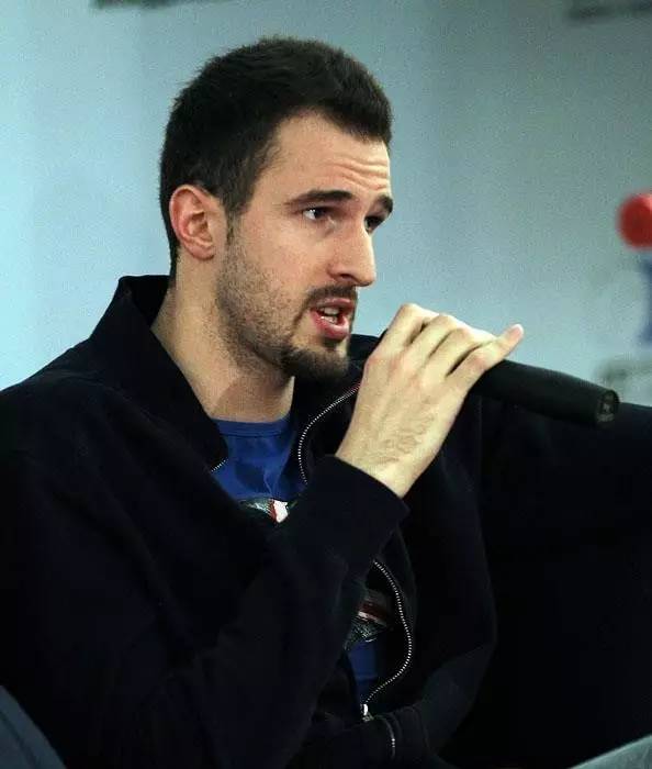 「图鉴」大叔控请进来，老男神AlexanderVolkov