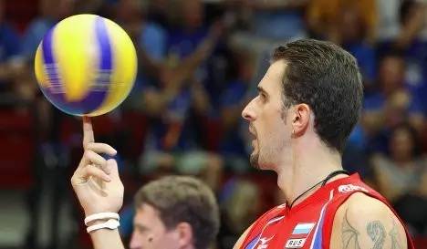 「图鉴」大叔控请进来，老男神AlexanderVolkov