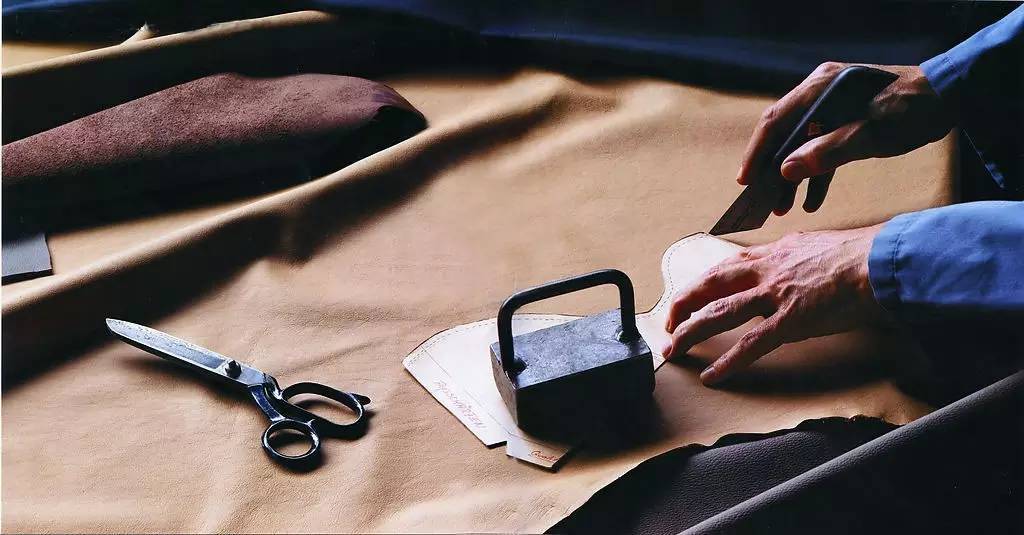 私人衣服定制行业分析图,服装行业探讨