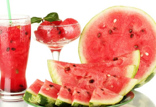 科普营养桃子和西瓜一起吃会中毒致命？听听营养师怎么说