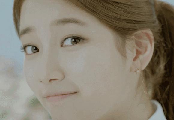 炫富的朋友圈咋评价才有内涵,如何低调的在朋友圈炫耀自己