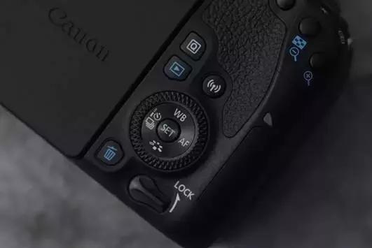 佳能77d和800d拍视频哪款相机好,77d和800d哪个值得入手