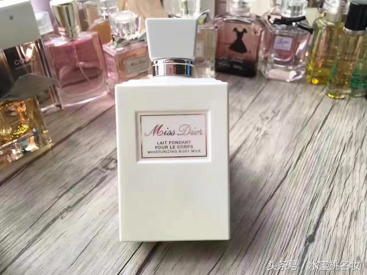 9.9元两瓶凡士林身体乳,凡士林果酸柔滑身体乳9.9正品吗