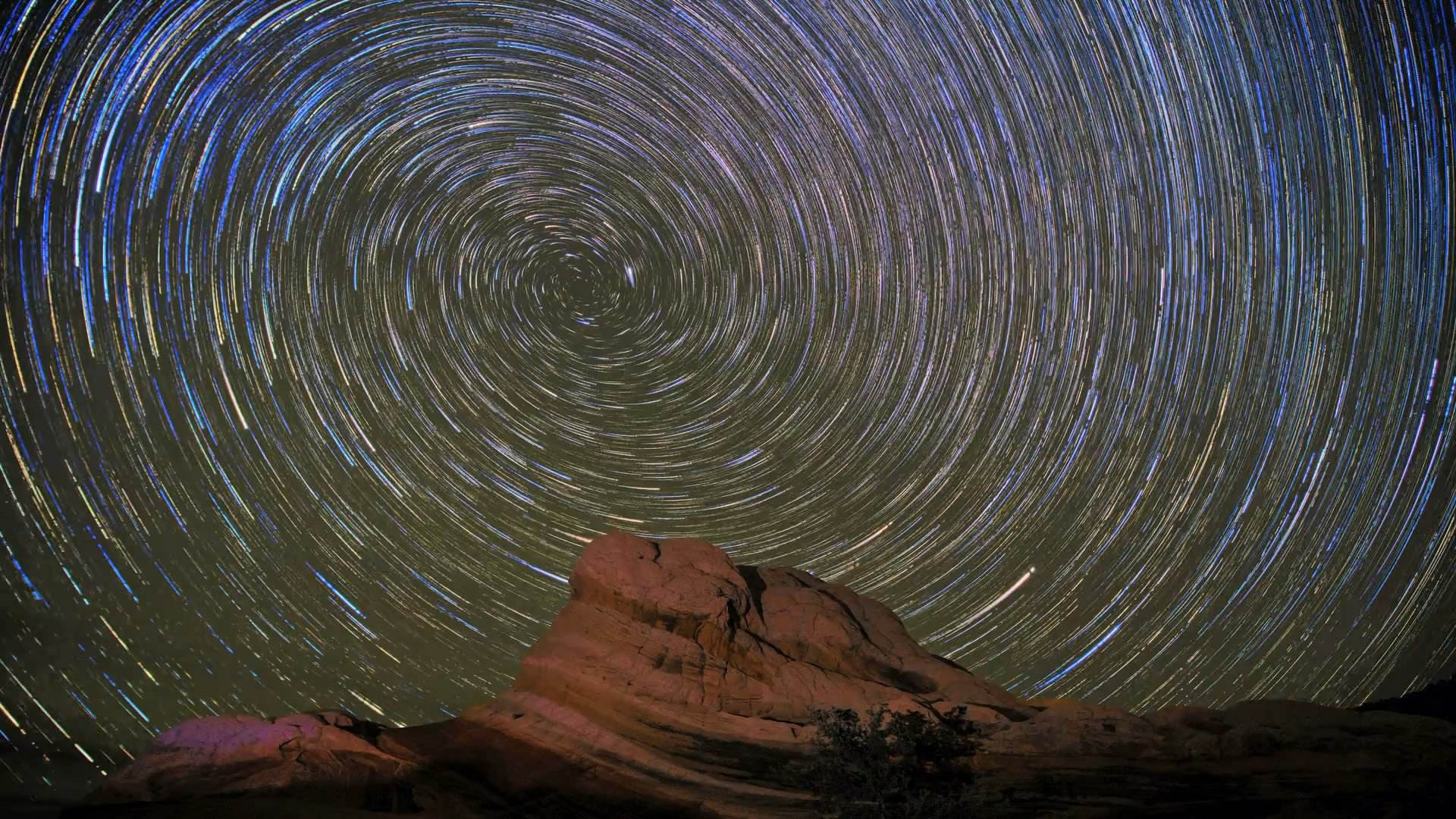 你离专业摄像师只差一个三角架