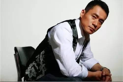 大长腿、六块腹肌，《人民的名义》中大叔居然都是跑步达人