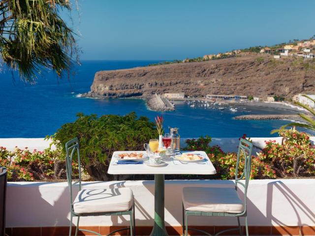 西班牙｜这个岛有什么魅力，引德国总理五次来此度假？