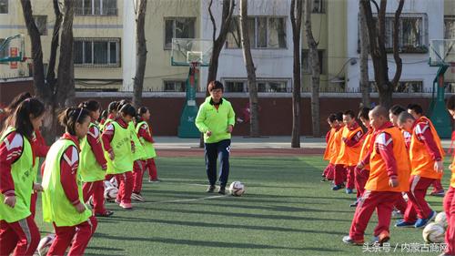 中国教育电视台《校园足球先锋》栏目关注锡小“帝骄”