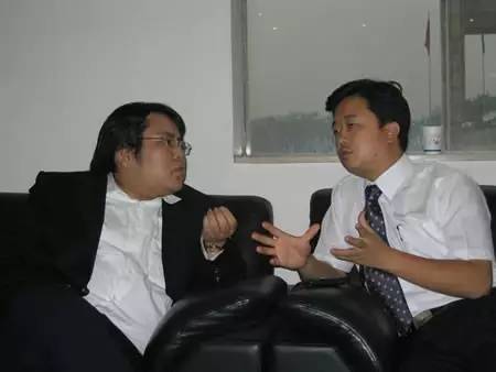 梁信军致歉视频,梁信军事件原因