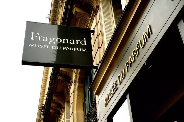 夏季香水攻略推荐,春夏香水怎么挑选最好闻