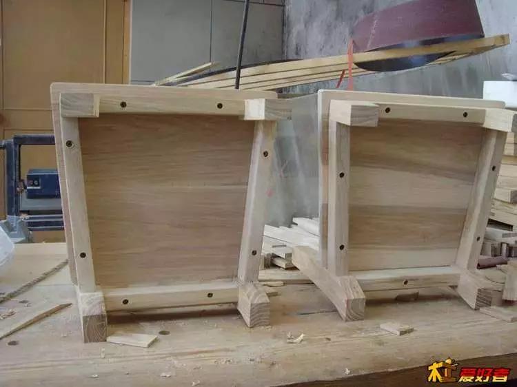 坐着轮椅入了坑——《轮椅上的木匠》