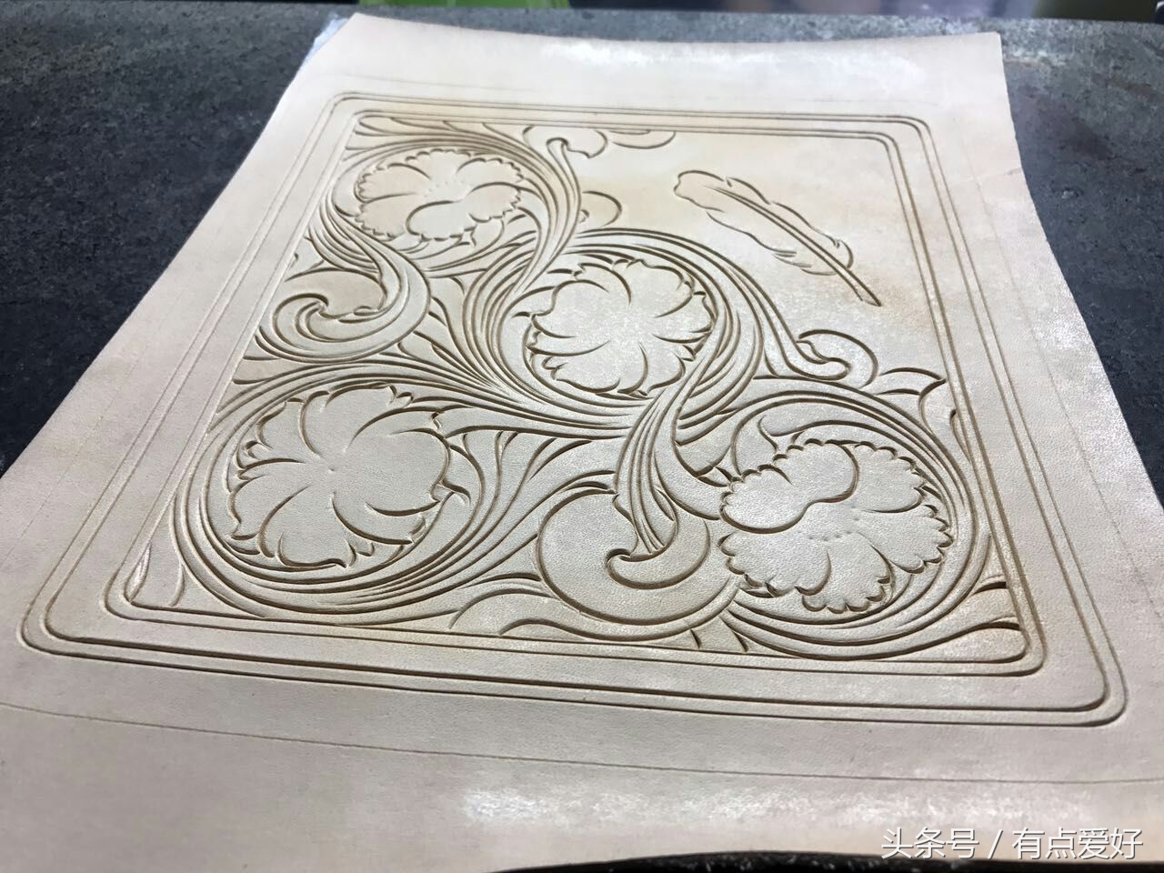 最简单的皮雕图片,简单介绍皮雕