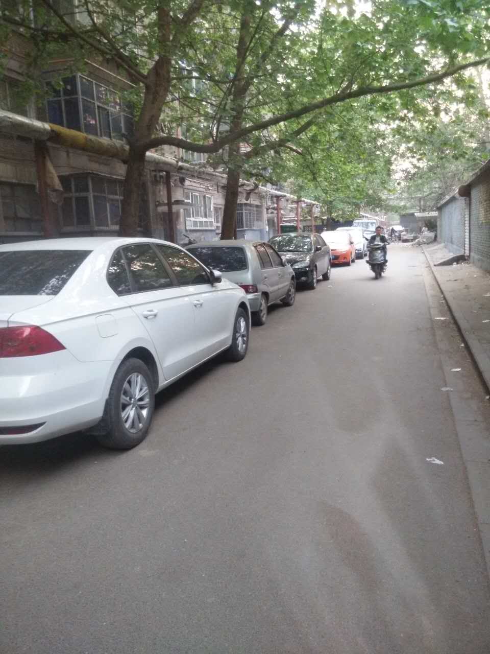 占用小区消防通道可以报警吗,小区车辆占用消防通道怎么举报