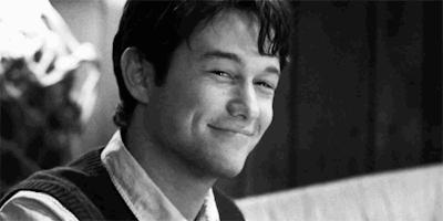 挑化妆水只能靠摇一摇看泡沫多少？