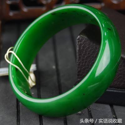 如何分辨和田碧玉和俄罗斯碧玉,和田碧玉和俄罗斯碧玉哪个好