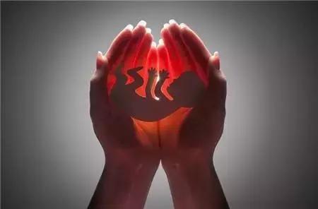 做过人流的女生能跟朋友说吗,人流过的女孩就不是好女孩吗