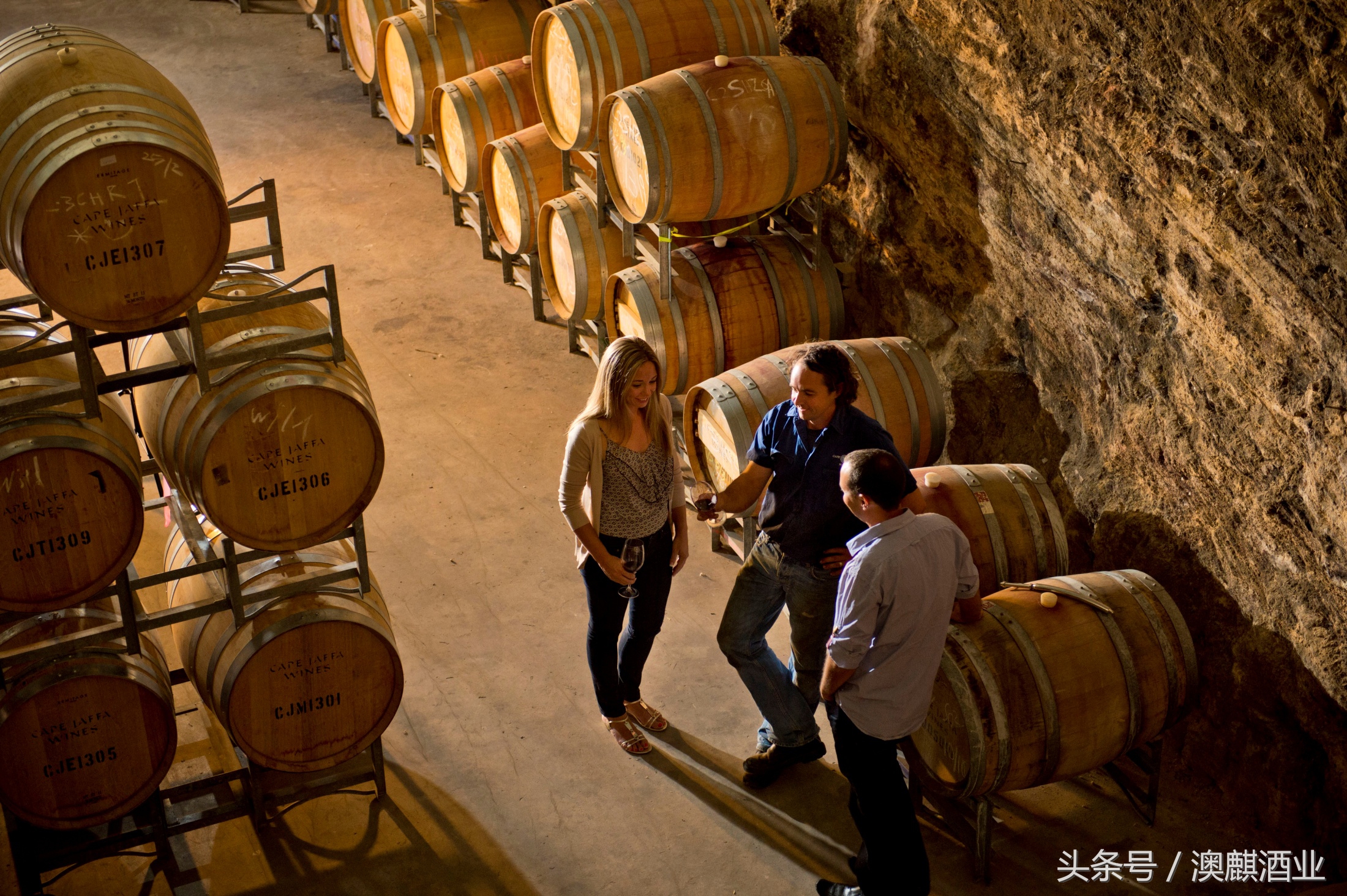 橡木塞内部发霉还能喝吗,橡木塞发霉了怎么办