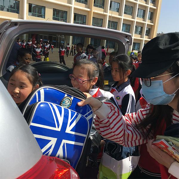 经常出差的司机工作有前途吗,经常跑长途车司机出车应配备什么