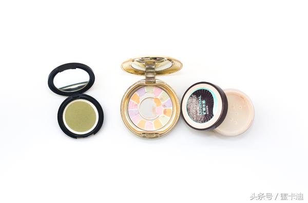 精致的妆容从零开始,精致妆容让你的妆容更美更精致