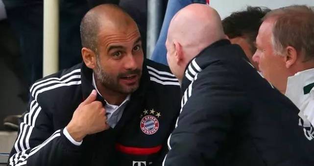 敢问拜仁路在何方？这只沉睡的狮子何时能醒？