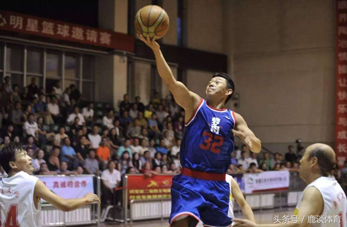 厉害！这还是我的瑞金书记？篮球健身样样精通，还和狼王过过招？