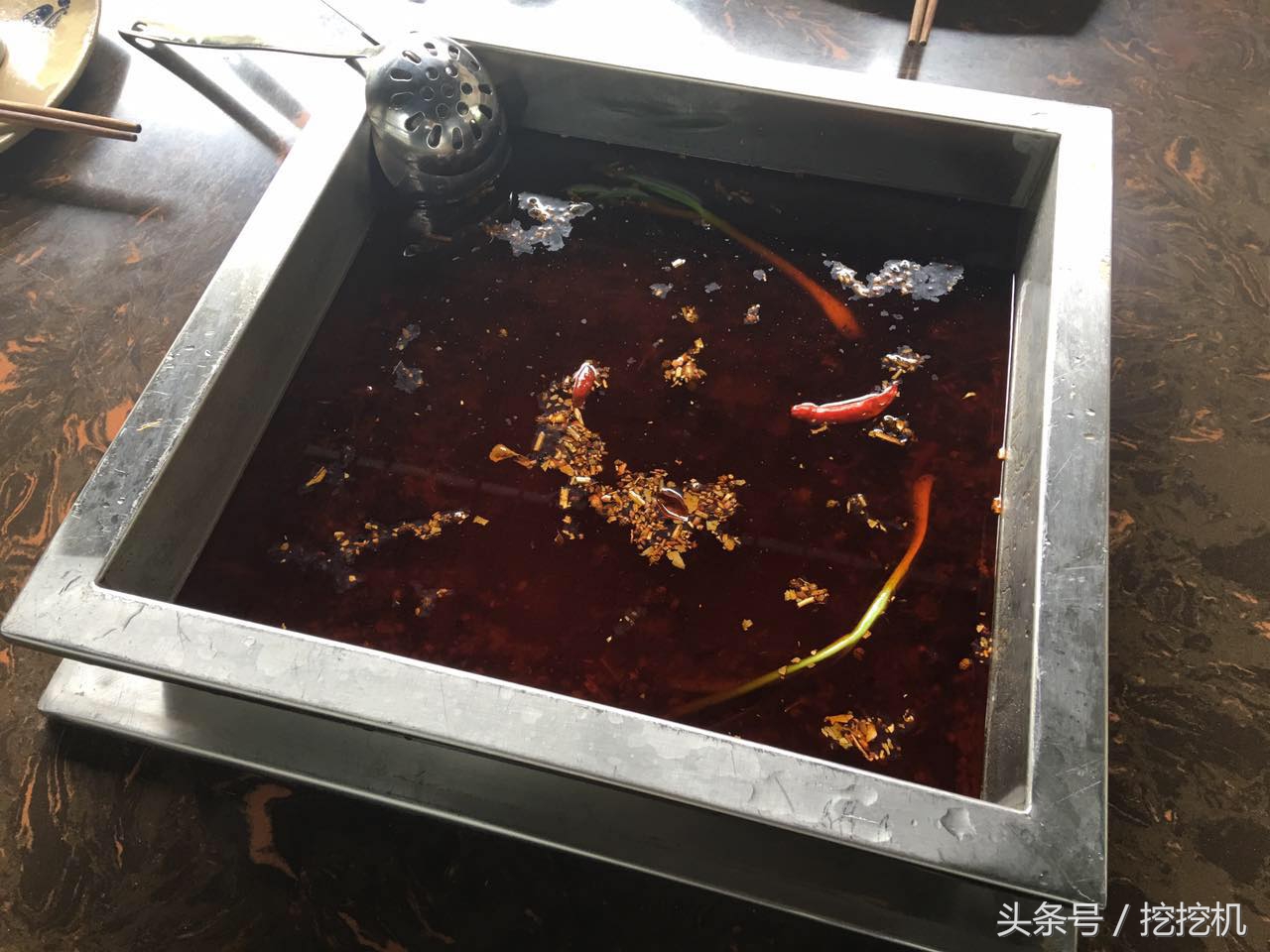 蓉城美食牛蛙,蓉城美食湘菜