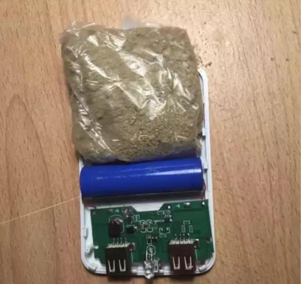 老外迷恋中国的智能充电宝,国外有人发明了一款新颖的充电宝