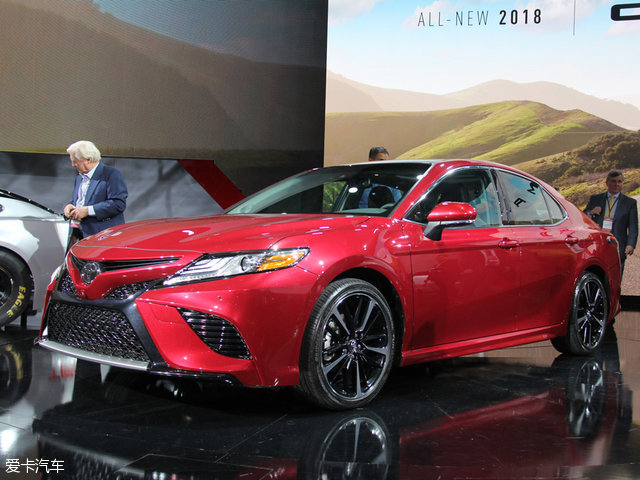 雅阁2.4对比凯美瑞2.0对比标致508,2016凯美瑞2.0和雅阁2.0选哪个好